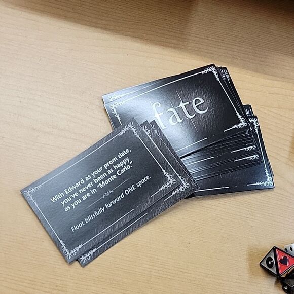 Twilight Scene It? DVD Board Game Mattel  2009 - Picture 4 of 12